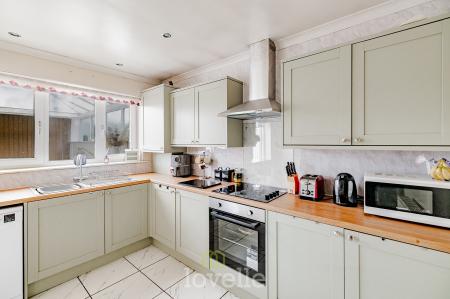 5 bedroom Detached house for sale in North Sea Lane, Humberston, DN36