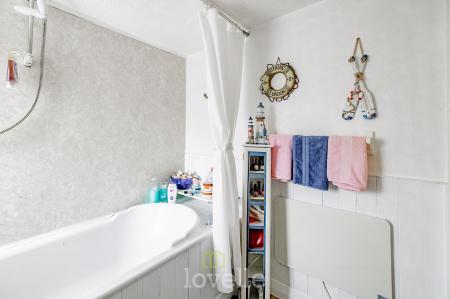 2 bedroom Chalet for sale in Humberston Fitties, Humberston, DN36