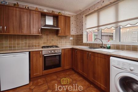 2 bedroom Bungalow for sale in Suggitts Court, Cleethorpes, DN35