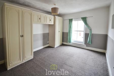 2 bedroom Maisonette for sale in Sea View Street, Cleethorpes, DN35