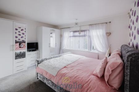 3 bedroom Detached bungalow for sale in Aldrich Road, Cleethorpes, DN35