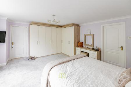 5 bedroom Detached house for sale in Park Lane, Cleethorpes, DN35