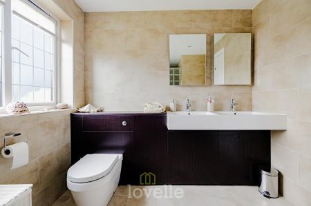 5 bedroom Detached house for sale in Park Lane, Cleethorpes, DN35