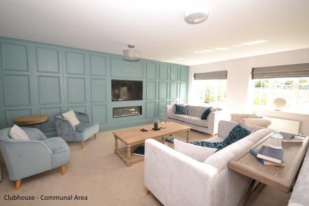 2 bedroom Semi-detached bungalow for sale in Hawthorne Road, Humberston, DN36