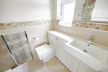 4 bedroom Detached house for sale in Arden Village, Cleethorpes, DN35