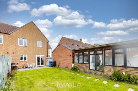 3 bedroom Semi-detached house for sale in Peterson Drive, New Waltham, DN36