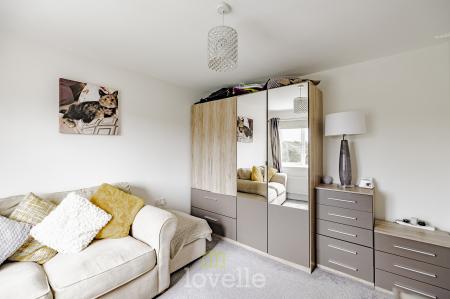 3 bedroom Semi-detached house for sale in Peterson Drive, New Waltham, DN36