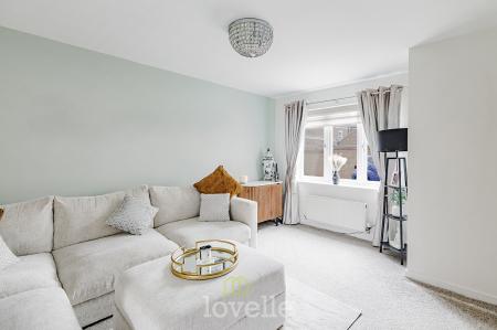 3 bedroom Semi-detached house for sale in Peterson Drive, New Waltham, DN36