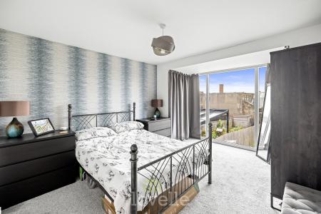 3 bedroom Town house for sale in Beach View Court ,Norfolk Lane, Cleethorpes, DN35