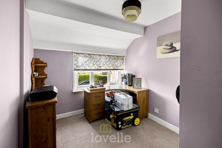 4 bedroom Semi-detached house for sale in Hurst Lea Drive, Humberston, DN36