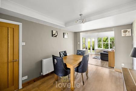 4 bedroom Semi-detached house for sale in Hurst Lea Drive, Humberston, DN36