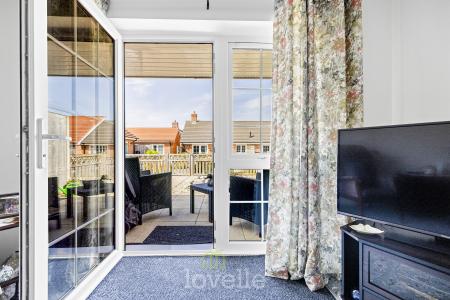 1 bedroom Bungalow for sale in Sycamore Way, Humberston, DN36