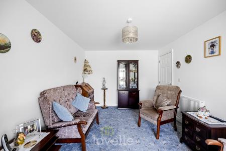 1 bedroom Bungalow for sale in Sycamore Way, Humberston, DN36