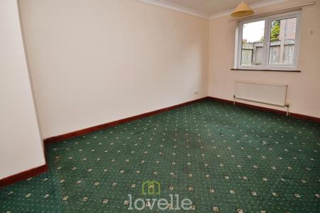 1 bedroom Flat for sale in Sidney Court, Cleethorpes, DN35