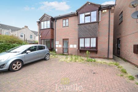 1 bedroom Flat for sale in Sidney Court, Cleethorpes, DN35