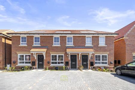 2 bedroom Terraced House for sale in Hawker Way, New Waltham, DN36