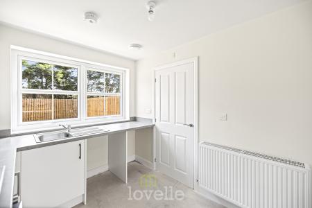 2 bedroom Terraced House for sale in Hawker Way, New Waltham, DN36