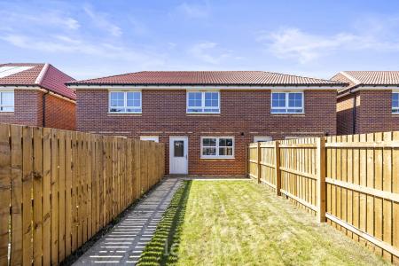 2 bedroom Terraced House for sale in Hawker Way, New Waltham, DN36