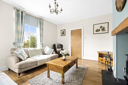 3 bedroom Cottage for sale in Tetney Lock Road, Tetney, DN36