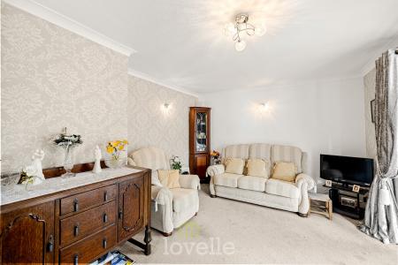 3 bedroom Bungalow for sale in Seaford Road, Cleethorpes, DN35