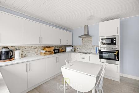 3 bedroom Bungalow for sale in Seaford Road, Cleethorpes, DN35