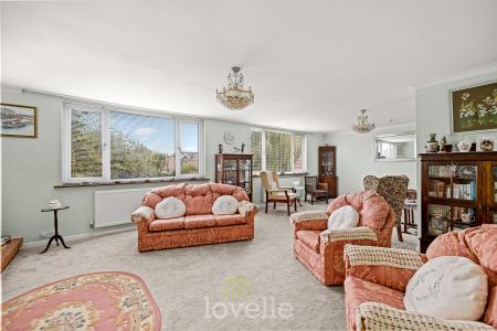 3 bedroom Bungalow for sale in Seaford Road, Cleethorpes, DN35