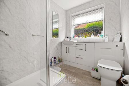 3 bedroom Bungalow for sale in Seaford Road, Cleethorpes, DN35