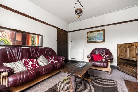 3 bedroom Semi-detached house for sale in Clee Road, Cleethorpes, DN35