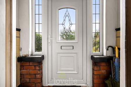 3 bedroom Semi-detached house for sale in Clee Road, Cleethorpes, DN35