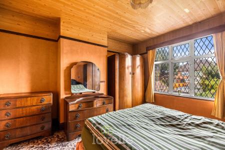 3 bedroom Semi-detached house for sale in Clee Road, Cleethorpes, DN35