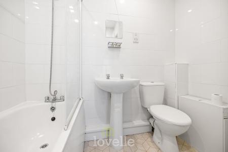3 bedroom Mews house for sale in Beck Walk, Cleethorpes, DN35