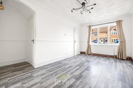 3 bedroom Mews house for sale in Beck Walk, Cleethorpes, DN35