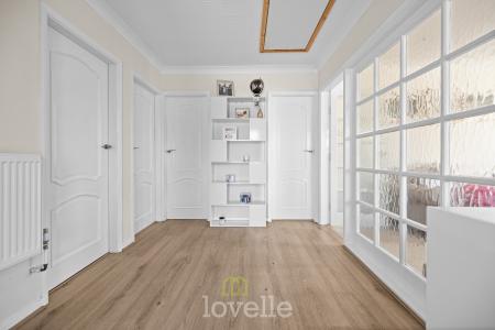 3 bedroom Bungalow for sale in Queen Elizabeth Road, Humberston, DN36