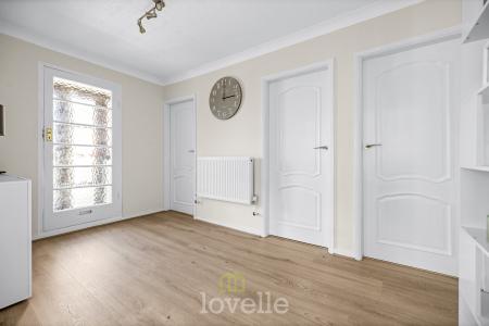 3 bedroom Bungalow for sale in Queen Elizabeth Road, Humberston, DN36