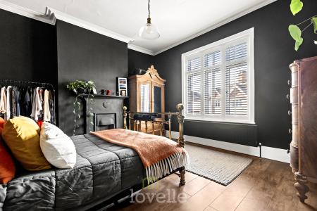 3 bedroom Semi-detached house for sale in Oxford Street, Cleethorpes, DN35