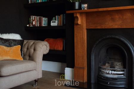 3 bedroom Semi-detached house for sale in Oxford Street, Cleethorpes, DN35