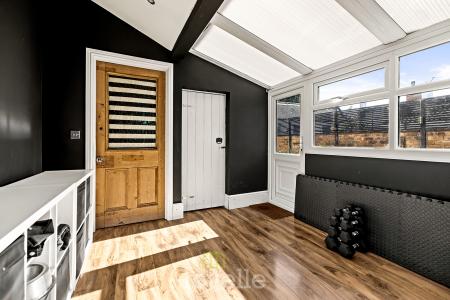 3 bedroom Semi-detached house for sale in Oxford Street, Cleethorpes, DN35