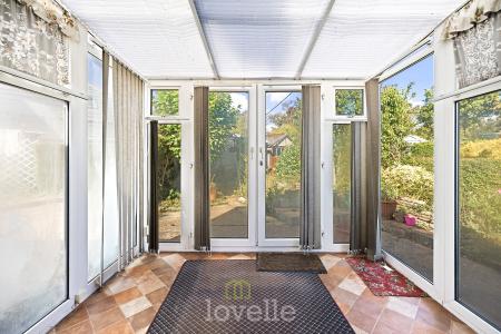 3 bedroom Semi-detached bungalow for sale in Lonsdale Close, Humberston, DN36