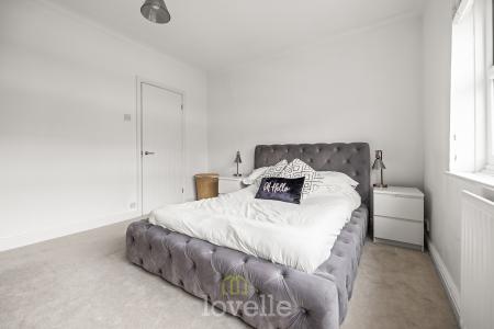 2 bedroom Terraced House for sale in Hey Street, Cleethorpes, DN35