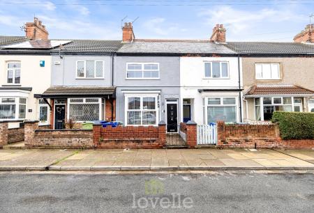 2 bedroom Terraced House for sale in Hey Street, Cleethorpes, DN35