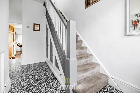 3 bedroom Semi-detached house for sale in Lindum Road, Cleethorpes, DN35