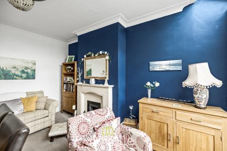 3 bedroom Semi-detached house for sale in Lindum Road, Cleethorpes, DN35