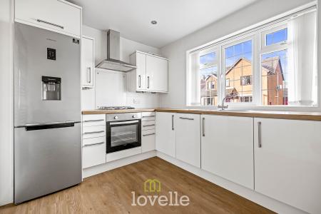 3 bedroom Link detached house for sale in Savoy Court, New Waltham, DN36