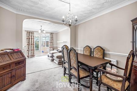 3 bedroom Link detached house for sale in Savoy Court, New Waltham, DN36