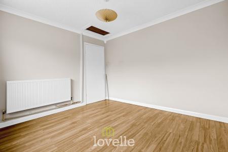 2 bedroom Bungalow for sale in Queen Elizabeth Road, Humberston, DN36