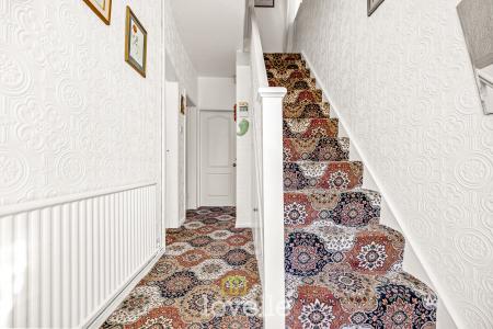 3 bedroom Semi-detached house for sale in Craven Road, Cleethorpes, DN35