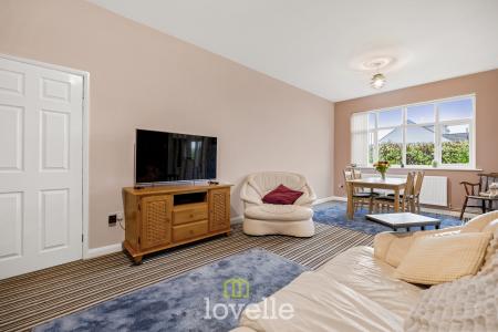 4 bedroom Detached house for sale in Pearson Road, Cleethorpes, DN35