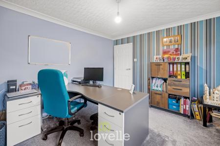 4 bedroom Detached house for sale in Pearson Road, Cleethorpes, DN35