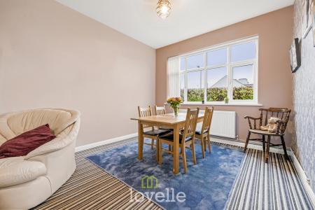 4 bedroom Detached house for sale in Pearson Road, Cleethorpes, DN35