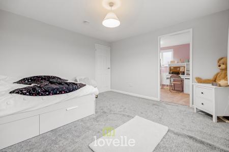 4 bedroom Detached house for sale in Pearson Road, Cleethorpes, DN35